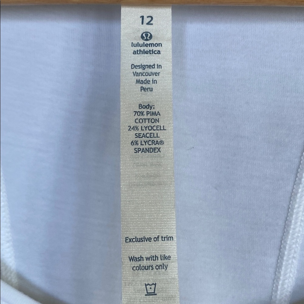 LULULEMON BETWEEN THE LINES Fitted Top Bright White Size 12 - Picture 2 of 11